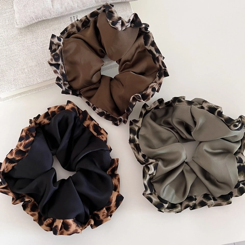 Vintage Satin Leopard Print Ruffle Scrunchie Elegant Large Hair Ring For Women Fashion Satin Patchwork Elastic Hair Tie