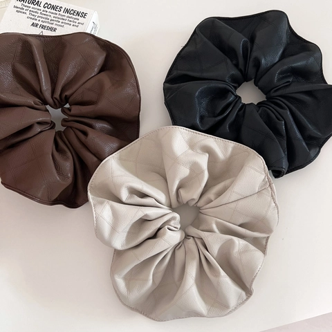 Chouchous en Cuir PU Matelassé Minimalistes de Style Coréen Vintage Grands Élastiques Cheveux Mode Corde Queue de Cheval Femme