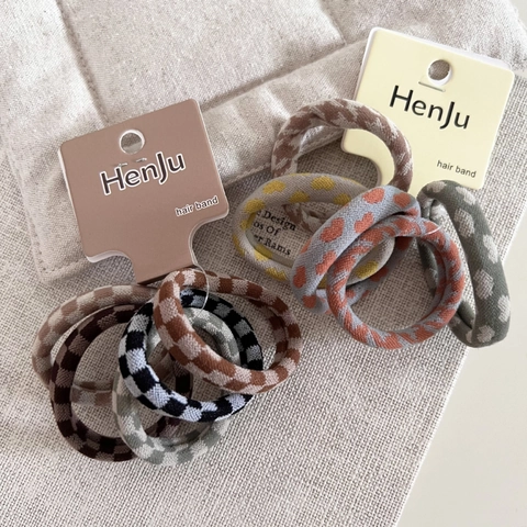 Handmade Knit Fabric Scrunchies For Women Checkered And Heart Pattern High Elastic Hair Ties Minimalist Hair Accessories