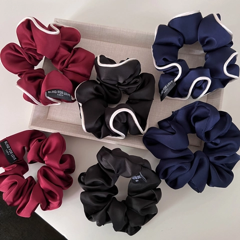 Eleganti Elastici per Capelli Plissettati in Satin con Bordino a Contrasto Alta Elasticità Grandi Fasce per Capelli da Donna Retro