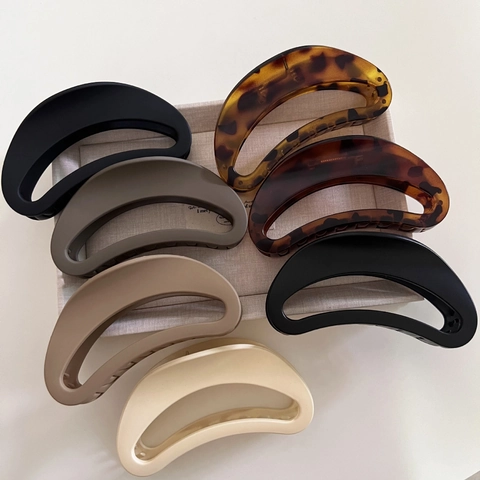 Elegante Pinza per Capelli Grande a Forma di Luna Vintage Opaca Plastica Resina Cavo Antiscivolo Morsetto Capelli per Donna