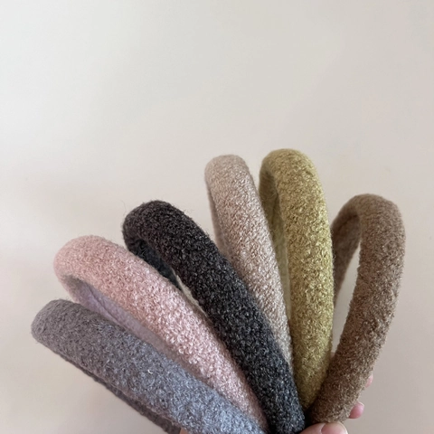 Cerchietto Imbottito in Lana d'Agnello Autunno Inverno per Donna Cerchietto in Peluche Inspessito Accessori per Capelli Minimalisti Fatti a Mano