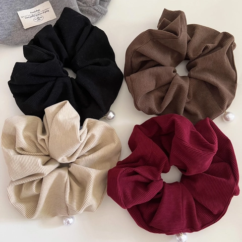 Elegant Large Corduroy Scrunchie With Artificial Pearl Pendant Pleated Hair Tie Elastic Hair Band For Women Daily Hair Accessories