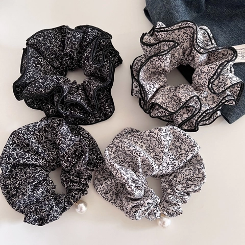 Set di Elastici per Capelli Scrunchies Floreali Botanici Vintage Francese Grandi Eleganti Chiffon Perla Artificial Sintetica Donna