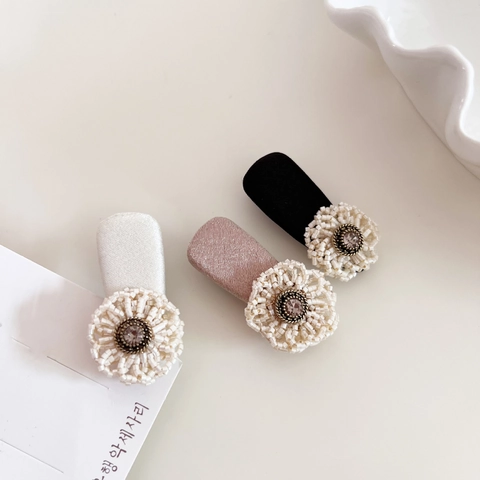 Pinza de Pelo de Pico de Pato con Flor de Cuentas Hecha a Mano para Mujer Accesorio de Pelo Elegante con Perlas