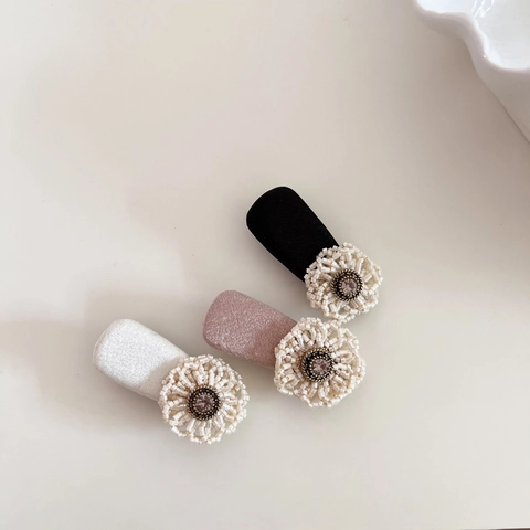 Pinza de Pelo de Pico de Pato con Flor de Cuentas Hecha a Mano para Mujer Accesorio de Pelo Elegante con Perlas