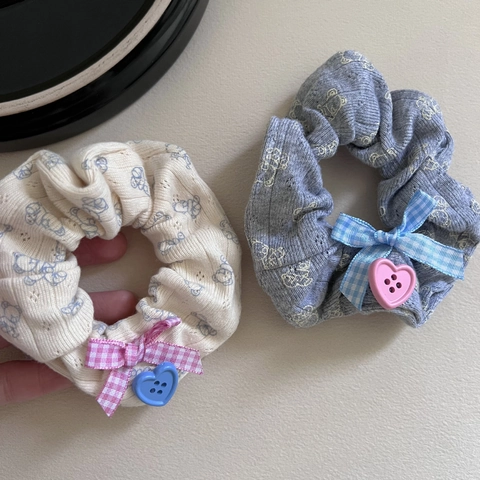 Scrunchie in Maglia Orso Fiocco Plaid Bottone Cuore Elastico per Capelli Donna Ragazze Dolce Accessorio Capelli Fatto a Mano