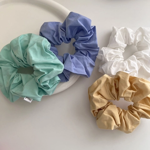 Korean Style Fabric Pleated Scrunchie For Women Elastic Hair Tie Minimalist Solid Color Ponytail Holder Hair Accessories