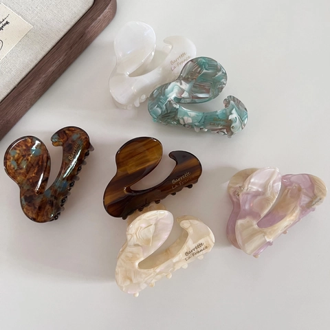 Elegant French Style Acetate Hair Claw Clip For Women Irregular Marble Tortoiseshell Pattern Non-Slip Hair Accessory