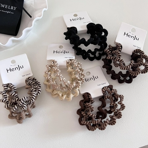 Elastici per Capelli Ondulati a Motivo Zebra Serie Caffè Minimalista per Donna Scrunchies in Tessuto ad Alta Elasticità Eleganti Accessori per Capelli