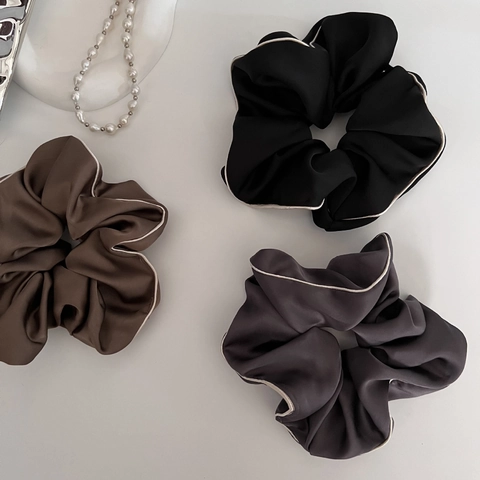 French Style Premium Satin Scrunchie For Women Oversized Contrast Piping Elastic Hair Tie Elegant Solid Hair Accessories