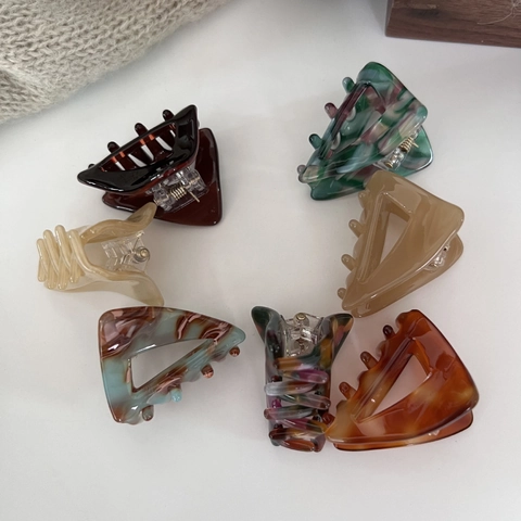 Pinza para el Pelo Triangular de Fibra de Acetato de Estilo Coreano con Patrón de Mármol Vintage Geométrica para Mujer Peinado Diario