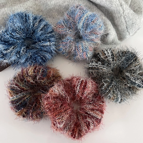 Autumn Winter Oversized Plush Knit Scrunchies For Women Mixed Color Fluffy Elastic Hair Ties Soft Atmosphere Hair Accessories