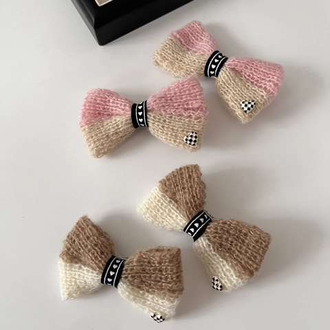Handgemaakt Wollen Garen Gebreide Strik Haarclip Zoet Kleurblok Hart Schaakbord Zijclip Voor Dames Sieraden