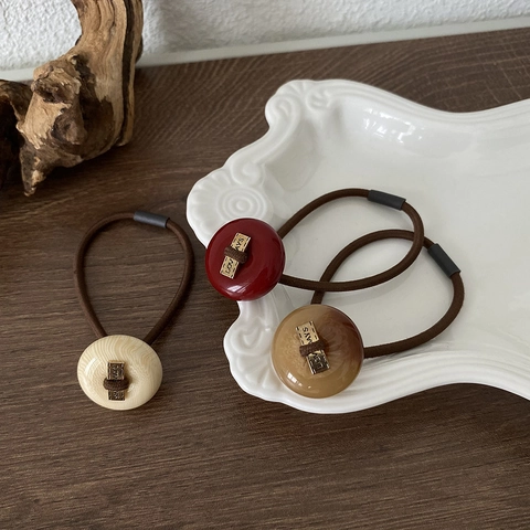 Vintage Acrylic Button Hair Tie Elegant Korean Style Elastic Hair Band With Gold Metal Label Women Hair Accessories
