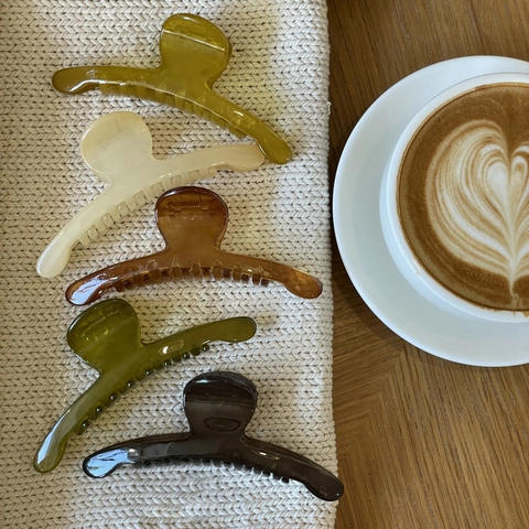 Pinza Para El Pelo Translúcida Minimalista Coreana Color Aguacate Tamaño Grande Resina Plástica Mate Para Mujer Accesorios