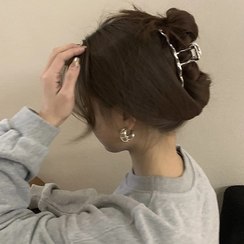 Pinza para el Pelo de Metal de Aleación Mujer Diseño Onda de Metal Líquido Clip de Tiburón Agarre Fuerte Accesorio Elegante