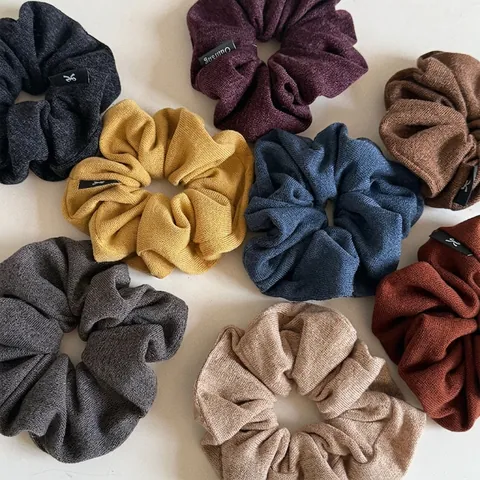Women Knitted Scrunchie Solid Color Large Hair Tie Ruffled Ribbed Knit Ponytail Holder Soft Elastic Hair Rope Accessories