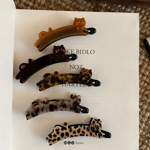 Cute Cat Shaped Acetate Banana Hair Clip For Women Fashionable Rhinestone Leopard Print Hair Accessory Vertical Hair Claw