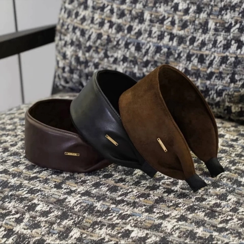 Vintage PU Leather Wide Brim Headband For Women Korean Style Advanced Feel Solid Color Hairband Metal Decoration Hair Accessories