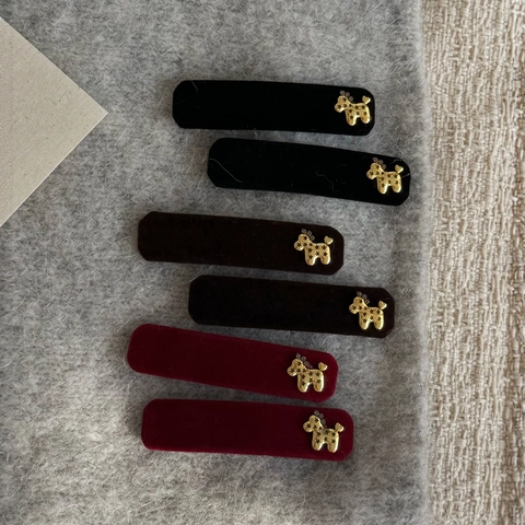 French Vintage Velvet Hair Clip For Women Gold Metal Puppy Star Cutout Elegant BB Clip Year Of Horse Fashion Hair Jewelry