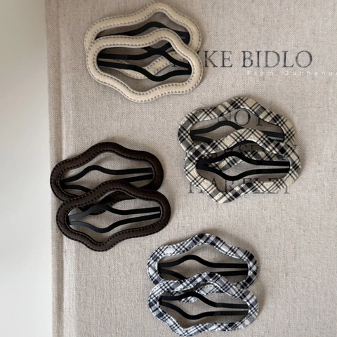 Wavy Edge Fabric Plaid Hair Clips For Women Vintage Preppy Style Plaid Pattern BB Clips Fashion Hairpin Hair Accessories