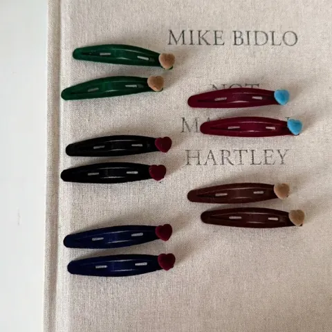 Vintage Beflockung Herz BB Haarklammern Für Damen Mädchen Elegante Samt Metall Seitenklammern Nische Herz Haarnadel Haarschmuck