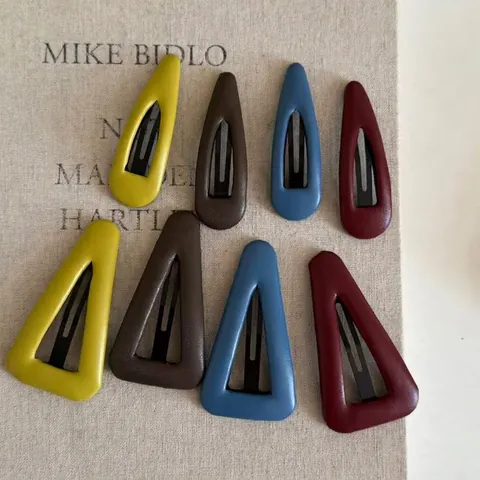 Vintage PU Leder Umwickelt Geometrische Haarspangen Damen Minimalistische Tropfen Dreieck Pony Clip Retro Haarschmuck
