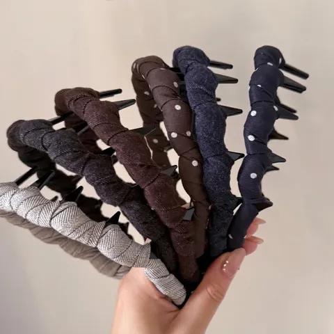 Cerchietto da Donna Avvolto in Denim a Pois Con Denti Antiscivolo Fascia per Capelli Punk Spike Accessori per Capelli