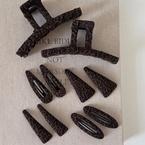 Set di Fermagli per Capelli Vintage con Stampa Leopardata in Tessuto Floccato Mollette a Triangolo e Goccia Donna Accessori