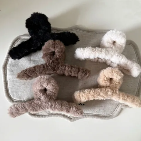 Pinza para el Cabello de Peluche de Otoño Invierno para Mujer Color Sólido de Piel Sintética Pinza de Pelo Grande para Accesorios de Peinado