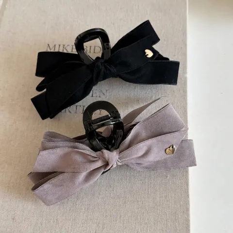 Elegant Bow Hair Claw Clip For Women Suede Fabric Heart Decor Large Shark Clip Handmade Hair Accessories Gift