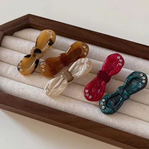 Vintage Acetate Bow Hair Clip With Marble Textures And Rhinestones Elegant Duckbill Clip For Women Fashion Hair Accessories