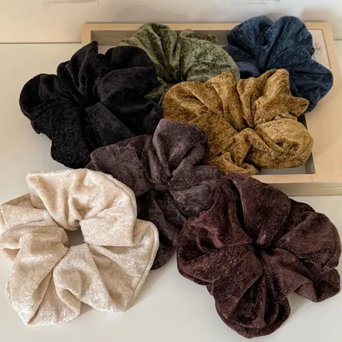 Scrunchies de Terciopelo Grandes Para Mujer Gomas De Pelo Elásticas Suaves Color Sólido Vintage Cintas Para El Cabello Accesorios Para El Cabello Moda Otoño Invierno