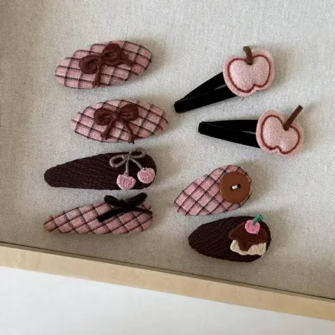 Pinces à Cheveux BB en Métal Recouvertes de Tissu Faites Main Motif Plaid Rayé Nœud Floral Cerise Pomme Femme Bijoux