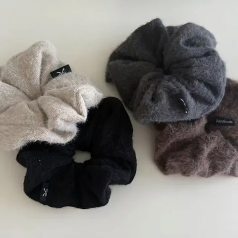 Minimalist Solid Color Knitted Hair Scrunchies For Women Handmade Elastic Plush Hair Ties Autumn Winter Headwear Accessories