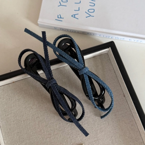 Dames Denim Strik Bananenklem Vintage Minimalistische Haarnaald Hoofddeksel Jeansstof Haaraccessoire Retro Blauwe Haarklem