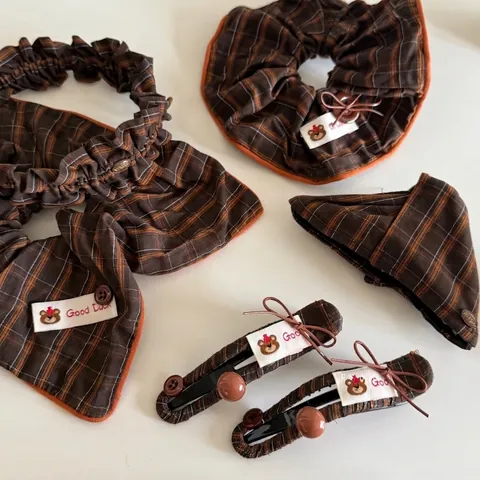 Elastico per Capelli Vintage Coreano con Orsetto a Quadretti Cachi a Righe in Tessuto Ferma Coda Accessori Capelli Donna Ragazza Fatto a Mano