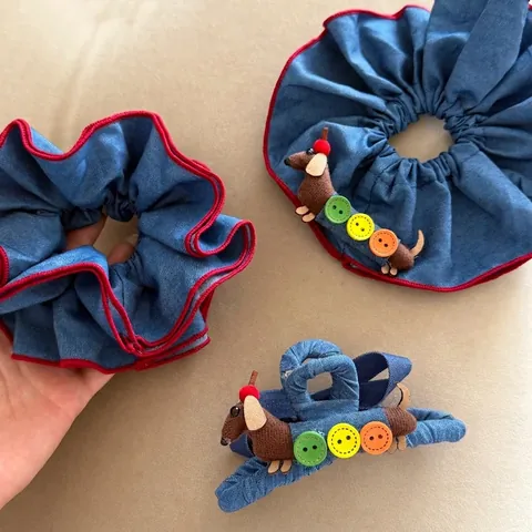 Handgefertigt Denim Dackel Haargummi Roter Rand Knöpfe Süß Jeans Stoff Haarklammer Haarschmuck Für Damen