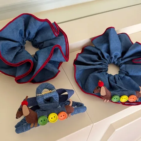 Handgefertigt Denim Dackel Haargummi Roter Rand Knöpfe Süß Jeans Stoff Haarklammer Haarschmuck Für Damen
