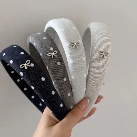 Cerchietto in Spugna Imbottita a Pois Denim per Donna Elegante Fascia per Capelli ad Alta Corona con Fiocco in Metallo e Strass