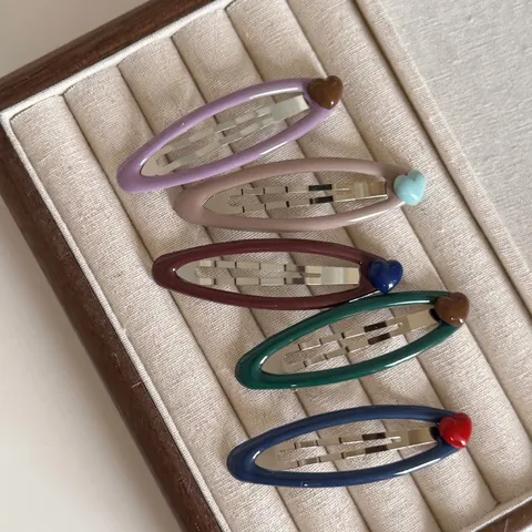 Vintage Heart Hollow Oval BB Hair Clips Fashion Metal Enamel Hairpins Color Contrast Side Bangs Daily Hair Accessories