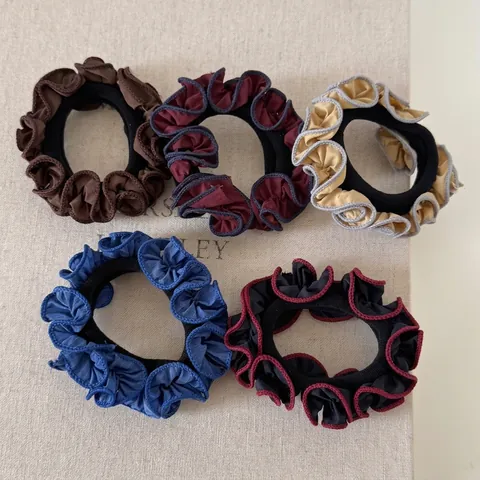 Vintage Gegolfde Rand Haarelastiekjes Voor Dames Contrastkleur Ruffles Hoge Elasticiteit Stof Haaraccessoires