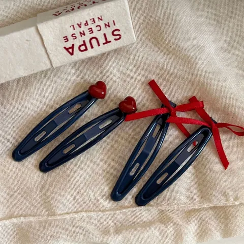 Koreaanse Stijl Marineblauw Strik Haarclip Rood Hart Contrast Wijnrood Snap Clip Mode Dames Haaraccessoires