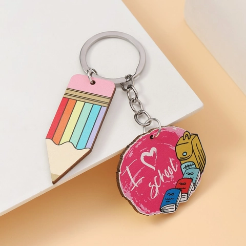 Portachiavi in Legno per Insegnanti Matita Arcobaleno Tema Scuola Ciondolo Creativo con Lettere Regalo per Ritorno a Scuola