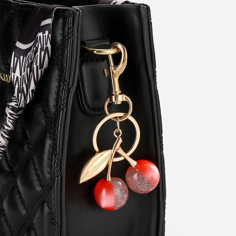 Kreativer Kirsch Schlüsselanhänger Aus Harz Mit Goldenem Blatt Rote Rosa Glitzer Frucht Taschenanhänger Für Damen Mädchen