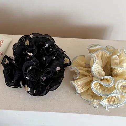 Moda Coletero de Tela Plisado Floral Sobredimensionado Gran Goma de Pelo Estilo Fresco Conmuta Tocado Accesorios para el Cabello para Mujeres