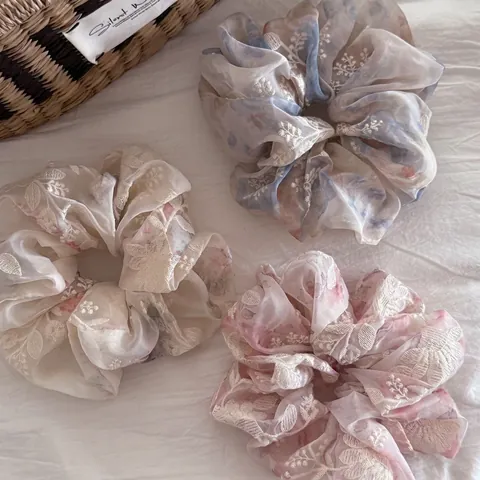 Chouchou Fleur Brodée Française Organza en Filet Imprimé Floral Élastique Cheveux Élégant Accessoire Femmes