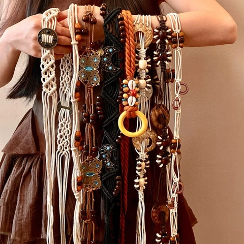 Catenina da Vita Intrecciata a Mano in Stile Bohemien Per Donna Cintura Etnica Vintage con Frange e Decorazioni in Legno Metallo