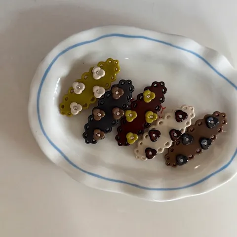 Fermaglio per Capelli Retro Dolce in Acetato Con Fiori e Strass Intagliato a Goccia Bordo Ondulato Elegante Accessori per Capelli Donna